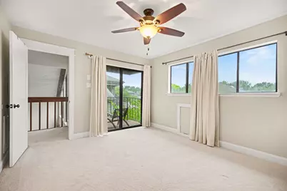 18242 Lakeside Lane, Houston, TX 77058 - Photo 9