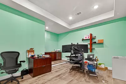 205 Lakehouse Landing Drive, Katy, TX 77493 - Photo 9