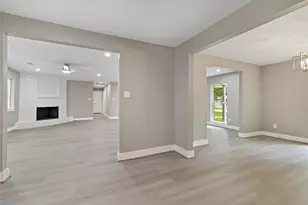 214 Whispering Oaks Dr, Seabrook, TX 77586 - Photo 25