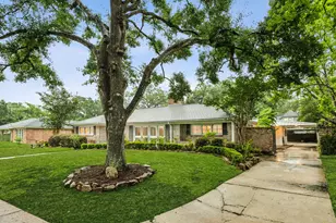 5659 Chevy Chase Dr, Houston, TX 77056 - Photo 27