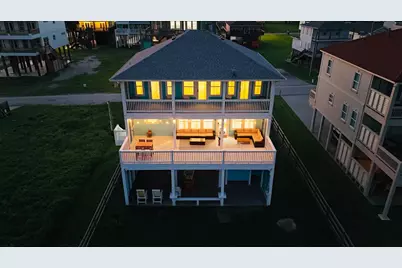 112 Ocean Shore Drive, Crystal Beach, TX 77650 - Photo 1