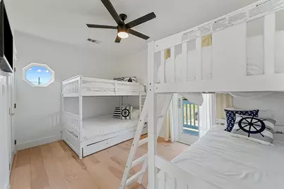 112 Ocean Shore Drive, Crystal Beach, TX 77650 - Photo 21