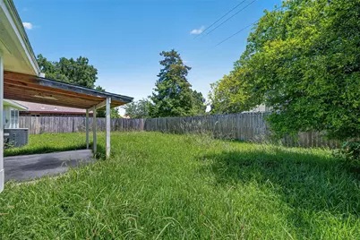 1446 Castle Glen Drive, Houston, TX 77015 - Photo 37