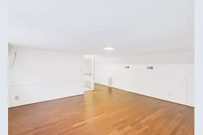 9526 Meadowcroft Drive, Houston, TX 77063 - Photo 17