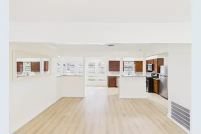 9526 Meadowcroft Drive, Houston, TX 77063 - Photo 3