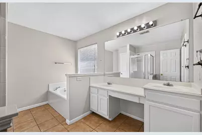 1410 Pine Forest Drive, Pearland, TX 77581 - Photo 31