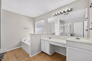 1410 Pine Forest Dr, Pearland, TX 77581 - Photo 31