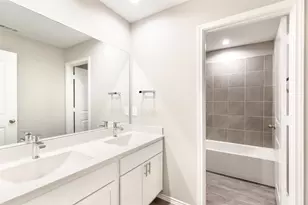 519 San Marcos Trl, Dayton, TX 77535 - Photo 23