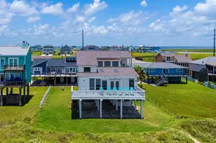21220 Gulf Dr, Galveston, TX 77554 - Photo 3
