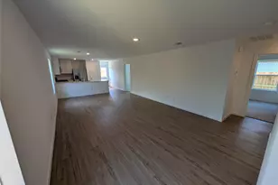 5040 Freedom Ln, Bay City, TX 77414 - Photo 7