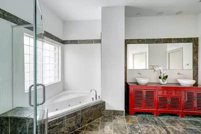 2304 Hazard Street, Houston, TX 77019 - Photo 13