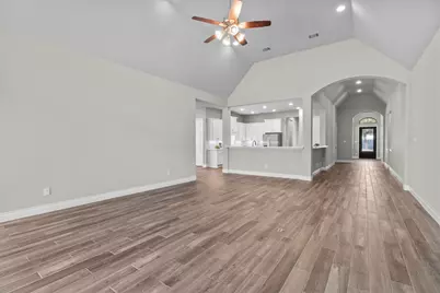 28348 Sterling Oak Drive, Spring, TX 77386 - Photo 17