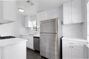 214 Munford St, Houston, TX 77008 - Photo 9