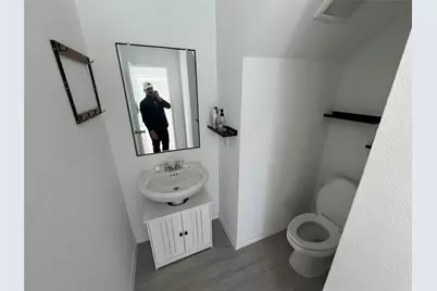 520 Commander Abbott Drive, Jarrell, TX 76537 - Photo 13