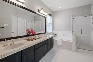 35 N York Gate Ct, The Woodlands, TX 77382 - Photo 23