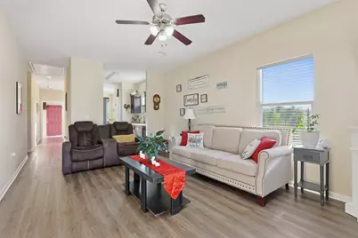 9810 Oak Leaf Drive, Baytown, TX 77521 - Photo 9