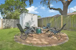 209 W 6th St, Deer Park, TX 77536 - Photo 19