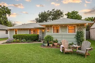 209 W 6th St, Deer Park, TX 77536 - Photo 1