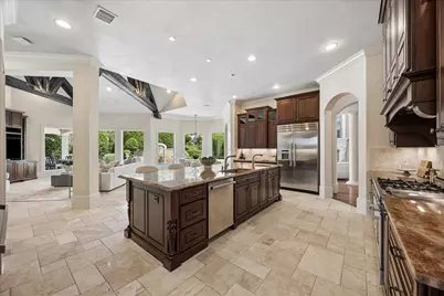 5666 Cedar Creek Dr Drive, Houston, TX 77056 - Photo 15