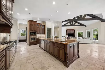 5666 Cedar Creek Dr Drive, Houston, TX 77056 - Photo 17