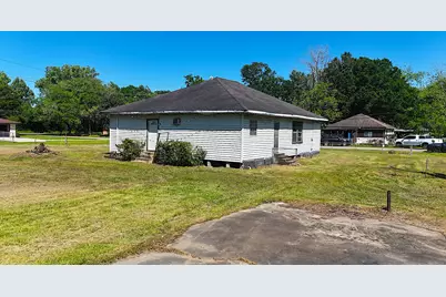 270 S 9th Street, Silsbee, TX 77656 - Photo 11