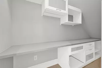 5605 Cohn Meadow Lane, Houston, TX 77007 - Photo 5
