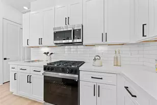 3105 Jensen Dr, Houston, TX 77026 - Photo 25