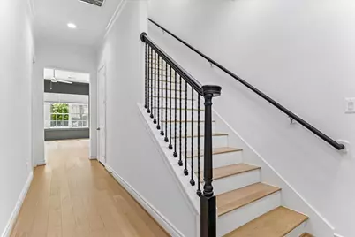 2813 Clinton Drive, Houston, TX 77020 - Photo 5
