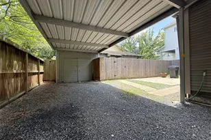 1011 Nadine St, Houston, TX 77009 - Photo 21
