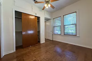 1011 Nadine St, Houston, TX 77009 - Photo 7