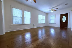 1011 Nadine St, Houston, TX 77009 - Photo 5