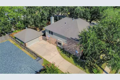 1250 Hunter Wood Drive, League City, TX 77573 - Photo 39