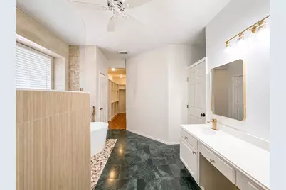 1250 Hunter Wood Drive, League City, TX 77573 - Photo 19