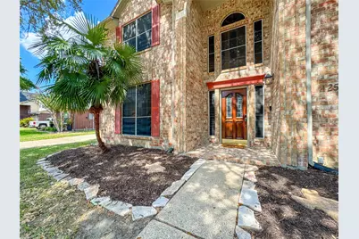 1250 Hunter Wood Drive, League City, TX 77573 - Photo 3