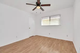 530 Westshire Dr, Houston, TX 77013 - Photo 11
