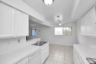 530 Westshire Dr, Houston, TX 77013 - Photo 17
