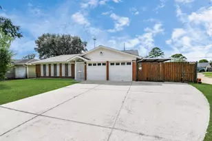 530 Westshire Dr, Houston, TX 77013 - Photo 35
