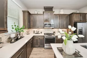 243 S Spotted Fern Dr, Montgomery, TX 77316 - Photo 11