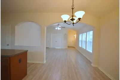 11115 Barker Park Court, Cypress, TX 77433 - Photo 9