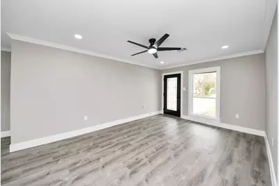 10114 Fairfax Street, Houston, TX 77029 - Photo 11