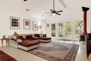 6023 Dumfries Dr, Houston, TX 77096 - Photo 5