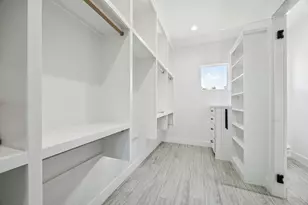 949 Rd 66111, Dayton, TX 77535 - Photo 15