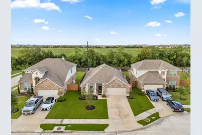 1705 Diamond Mountain Drive, Rosharon, TX 77583 - Photo 27