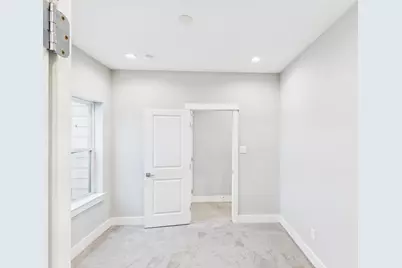 754 W Donovan Street, Houston, TX 77091 - Photo 5