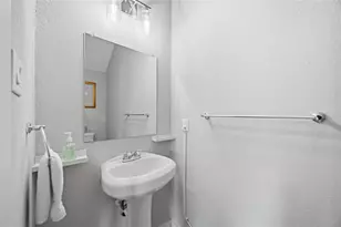 5403 Amy St, Houston, TX 77028 - Photo 19