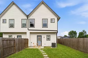 5403 Amy St, Houston, TX 77028 - Photo 5