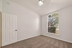 1918 Riane Ln, Houston, TX 77049 - Photo 17