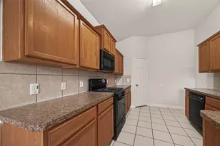 1918 Riane Ln, Houston, TX 77049 - Photo 13