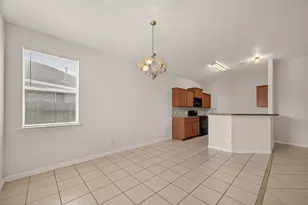 1918 Riane Ln, Houston, TX 77049 - Photo 9