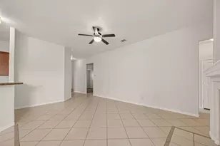 1918 Riane Ln, Houston, TX 77049 - Photo 7